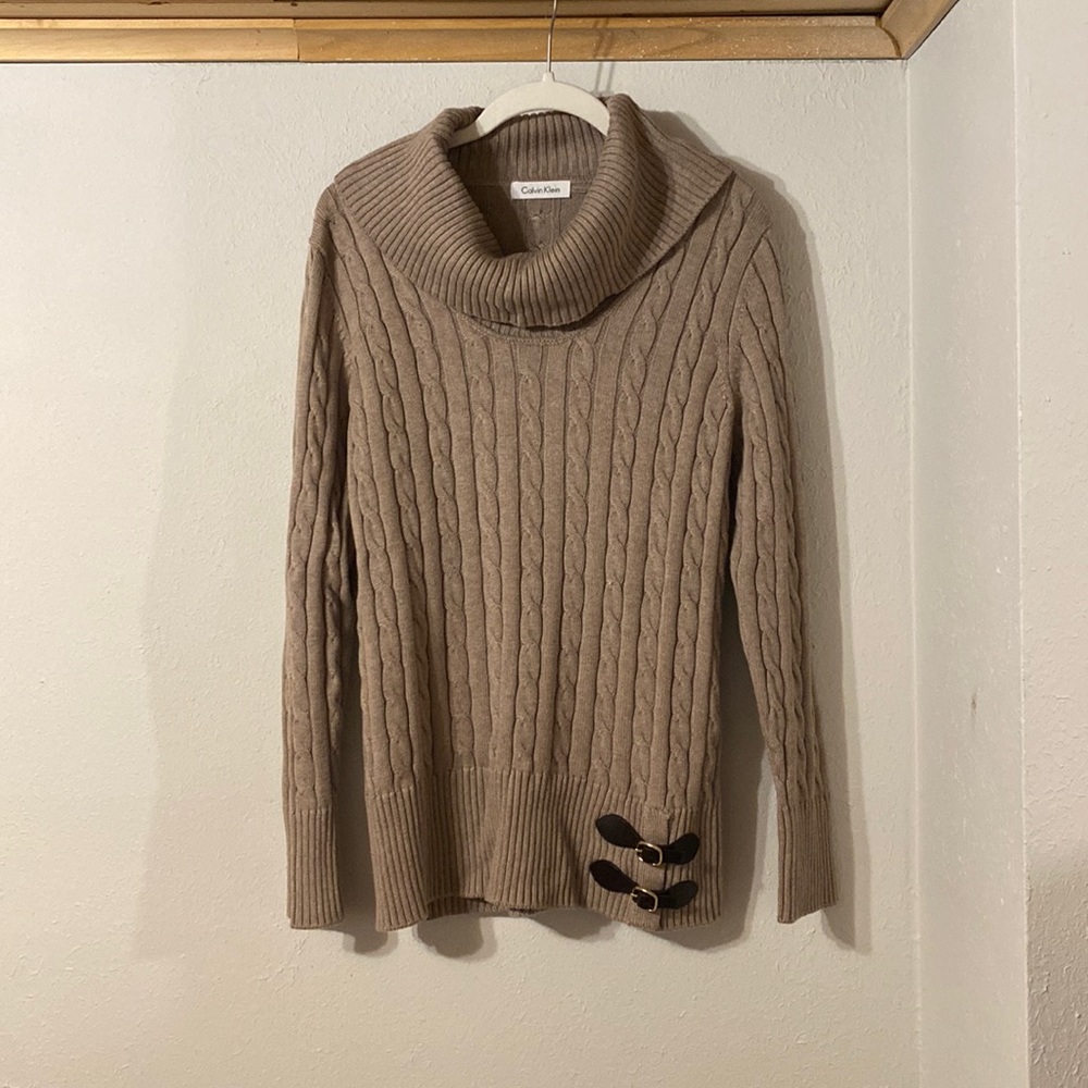 Calvin Klein Sweater Size Small